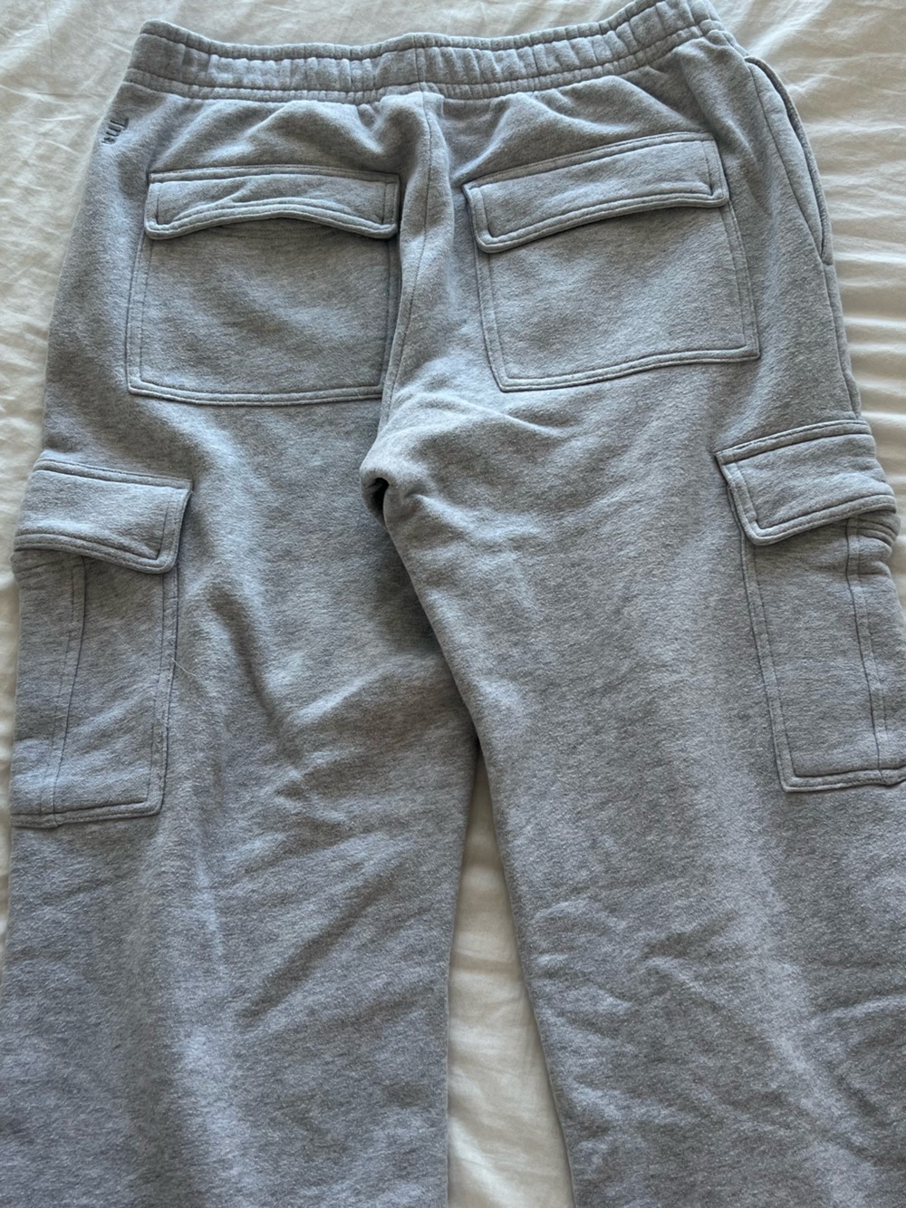 Aritzia TNA Heather Chrome Cargo Wide Leg Sweatpants- Size S